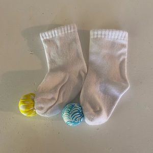 Lovevery Play Socks